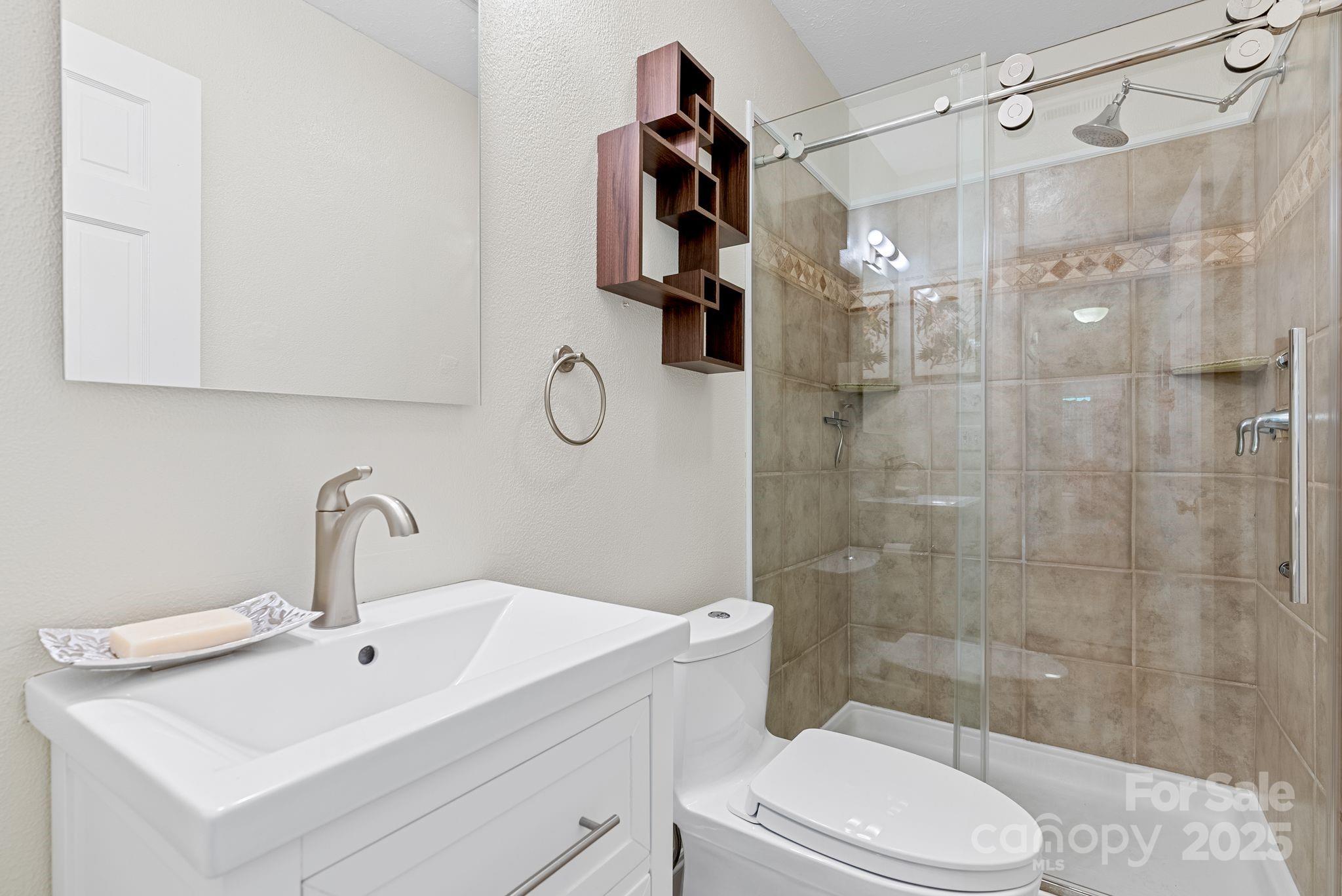 10 Daniel Lane Black Mountain NC 28711