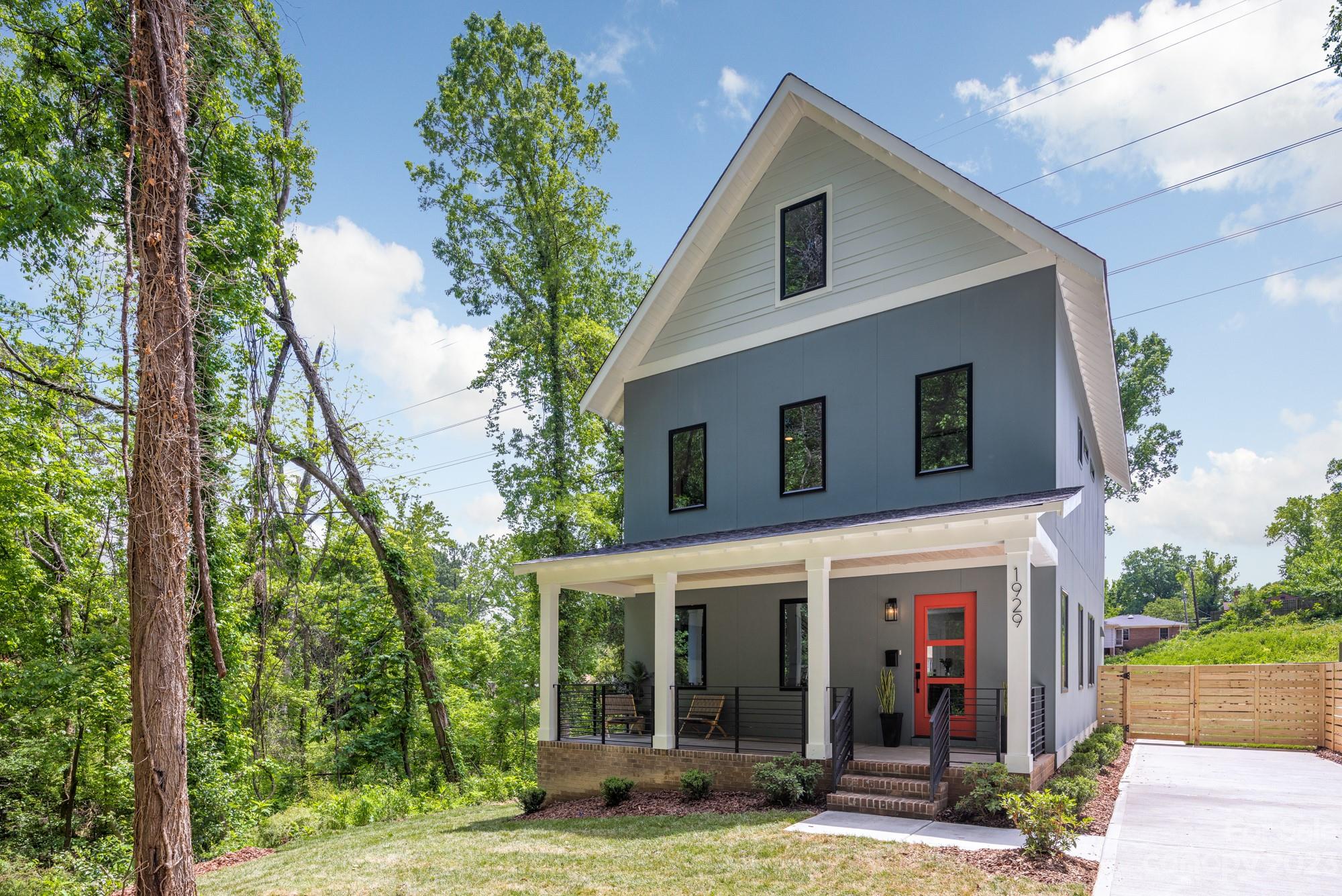 1929 St Paul Street Charlotte NC 28216