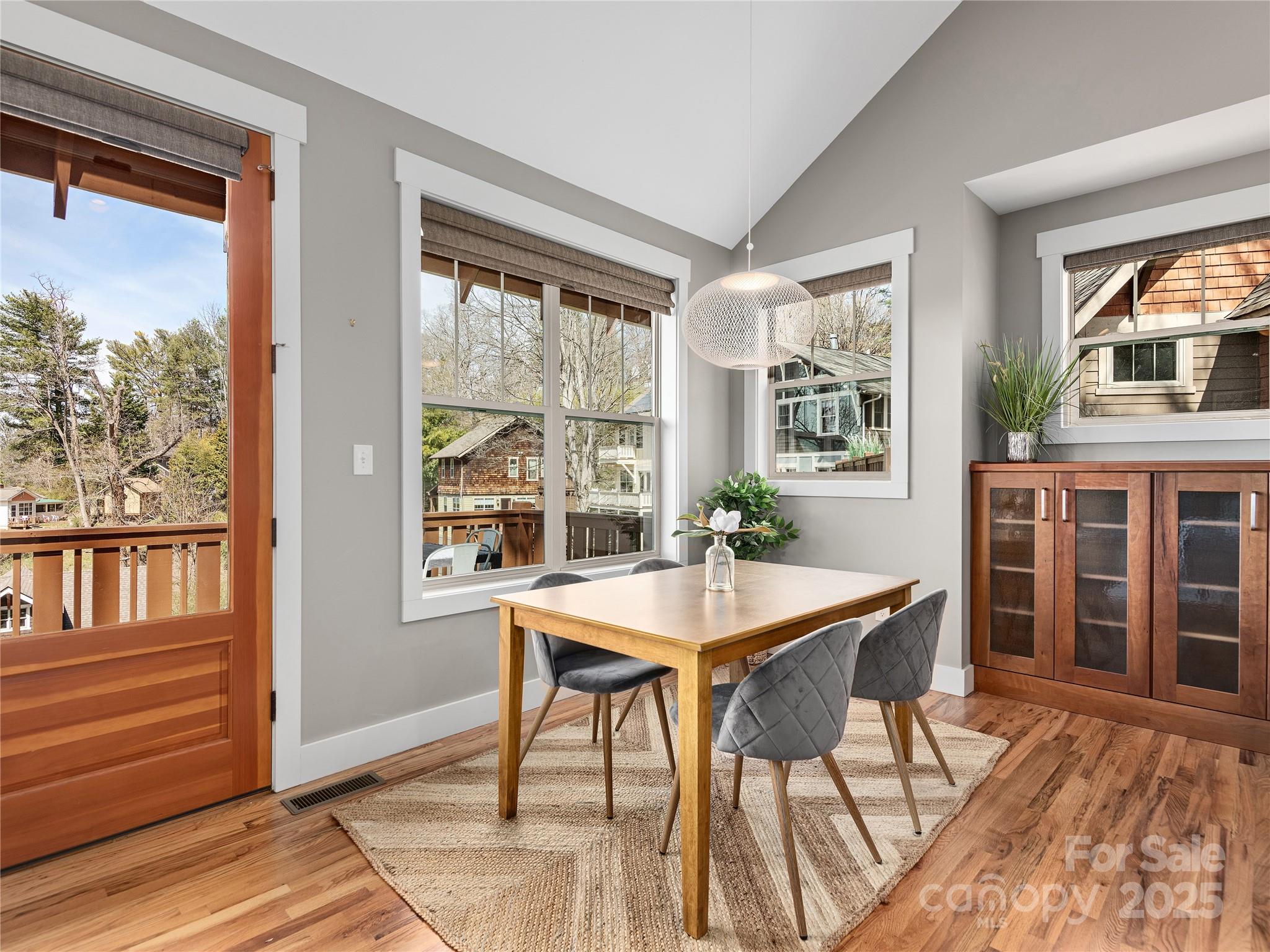 24 Sunset Drive Asheville NC 28804