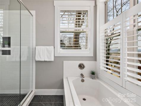 24 Sunset Drive Asheville NC 28804