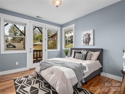 24 Sunset Drive Asheville NC 28804