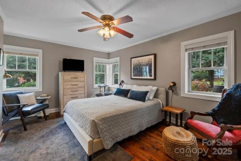 103 Prospect Street Black Mountain NC 28711