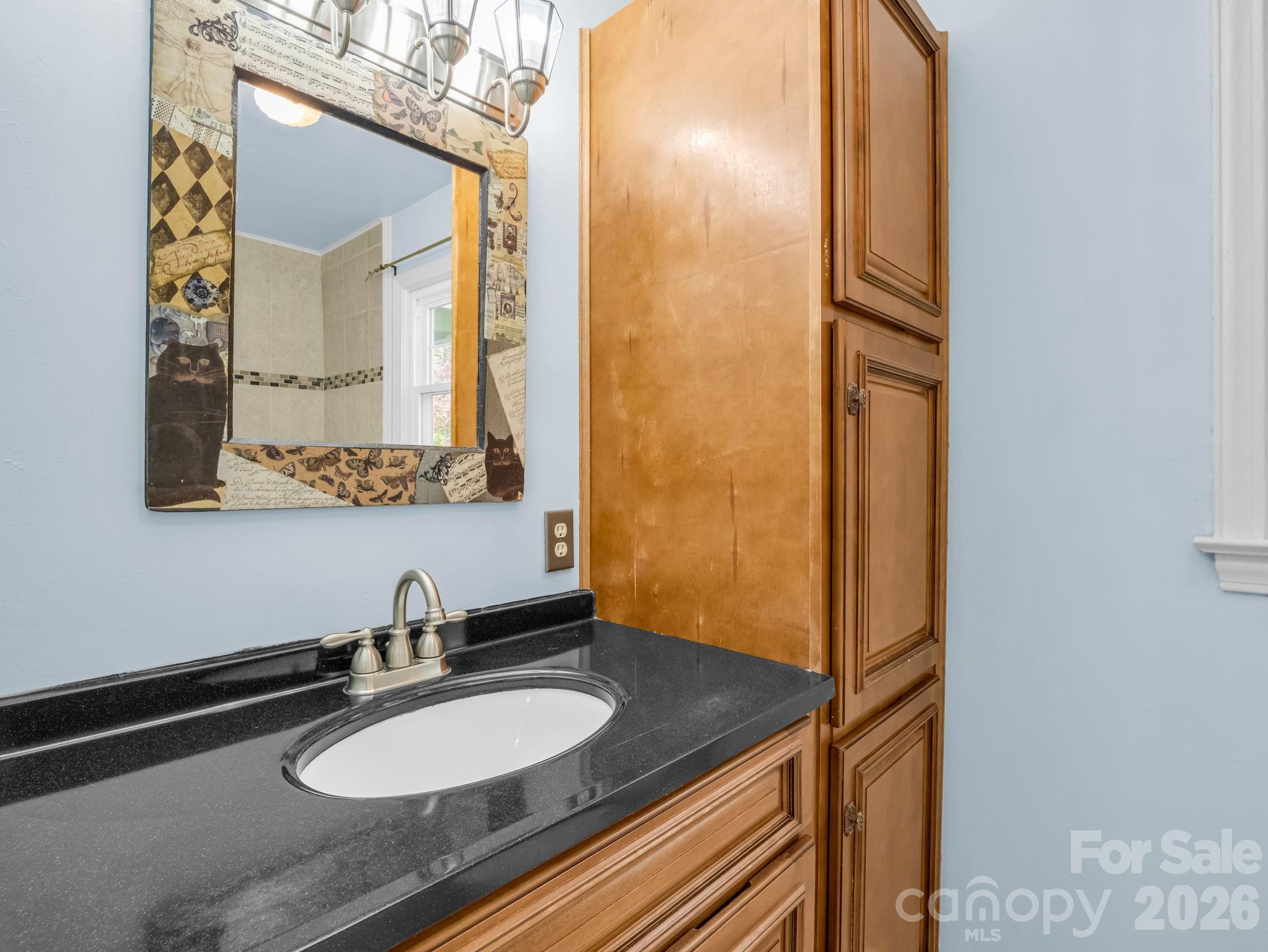 1534 Kensington Road Hendersonville NC 28791