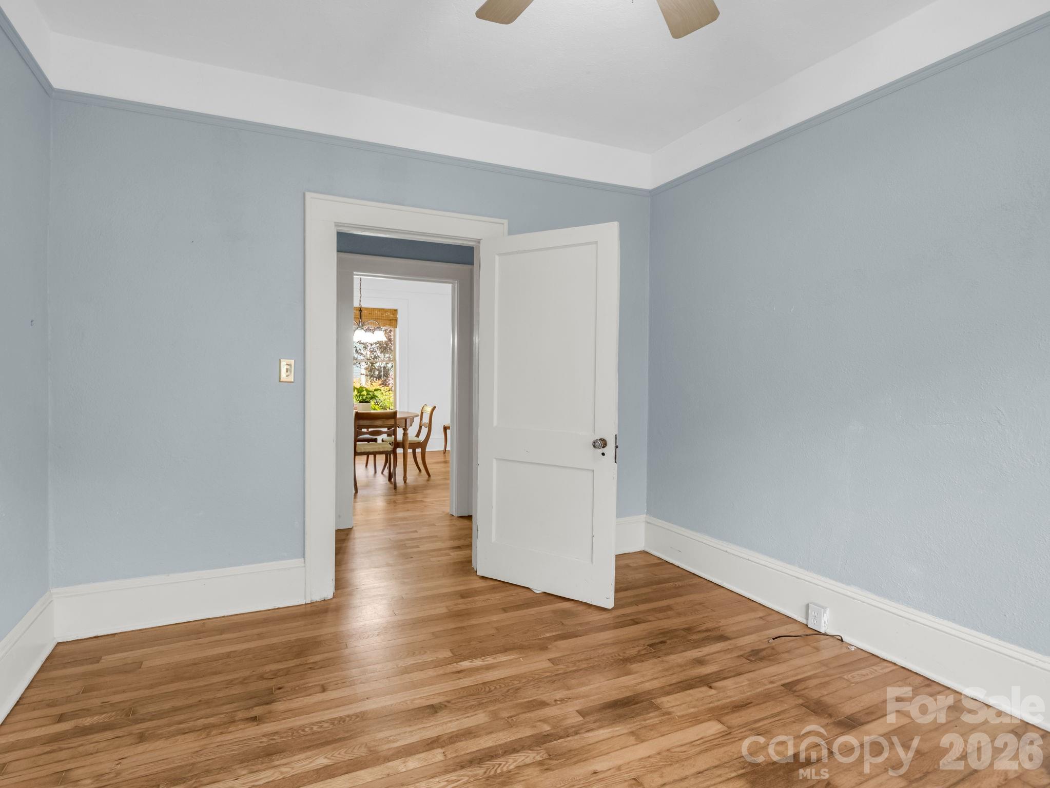1534 Kensington Road Hendersonville NC 28791