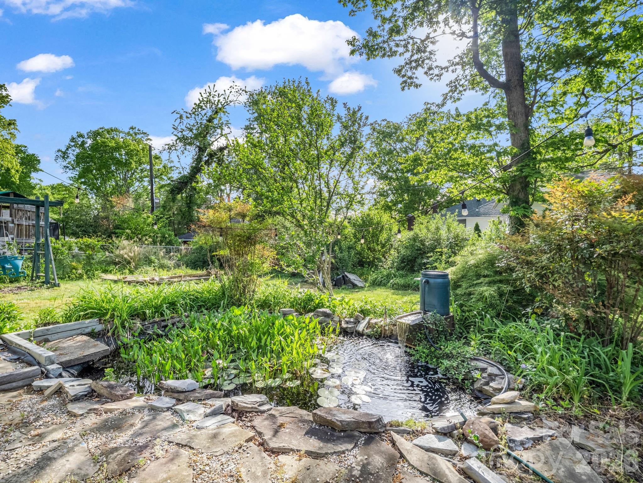 1534 Kensington Road Hendersonville NC 28791
