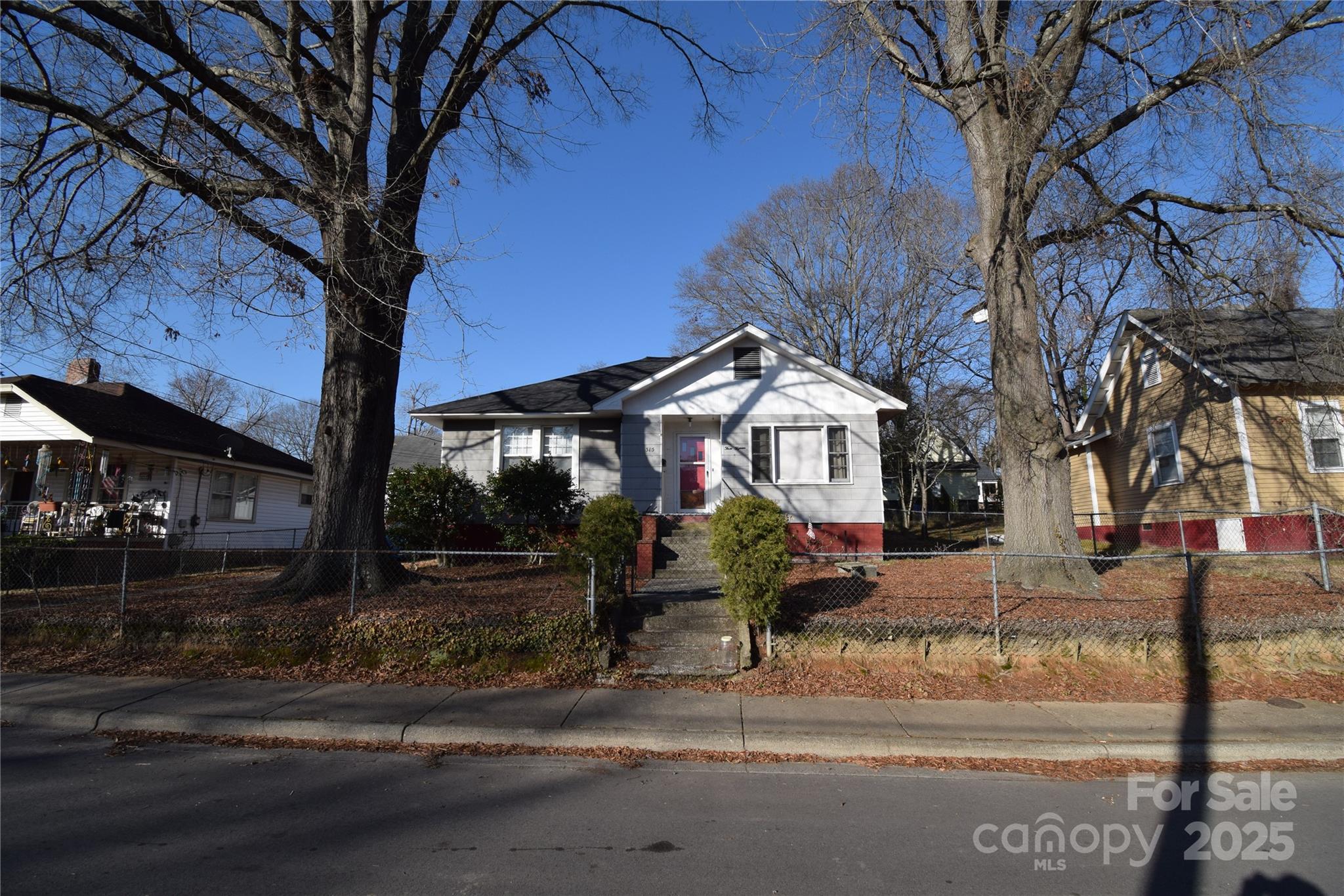 315 S Hill Street Gastonia NC 28052