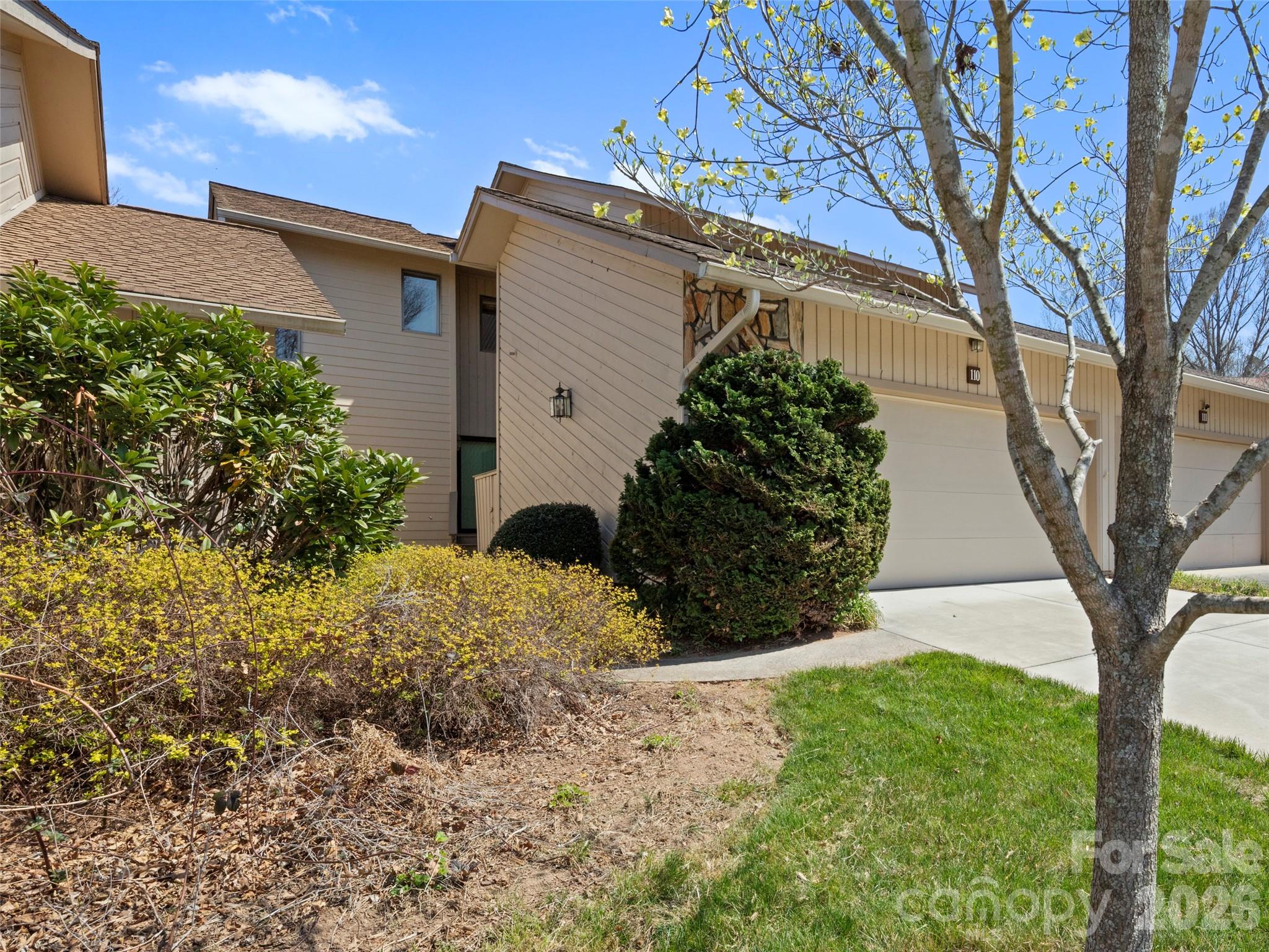 Asheville NC, 110 Clubwood Court