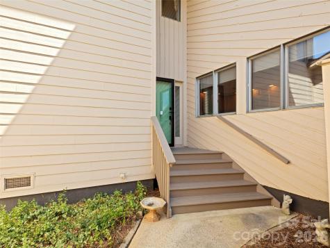 110 Clubwood Court Asheville NC 28803