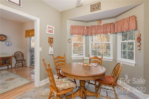 24 Fox Lair Lane Hendersonville NC 28791