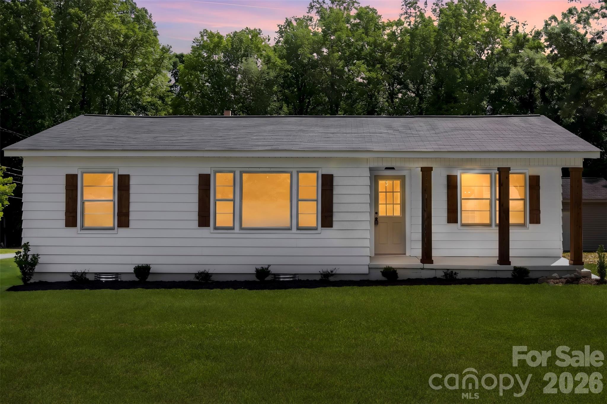 301 Gittens Street Lowell NC 28098