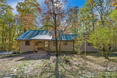 499 E Poplar Drive Hendersonville NC 28792