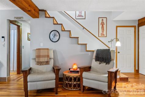 499 E Poplar Drive Hendersonville NC 28792