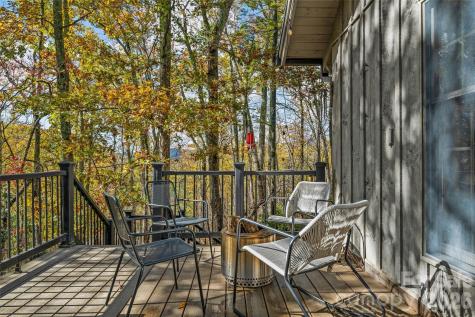 499 E Poplar Drive Hendersonville NC 28792