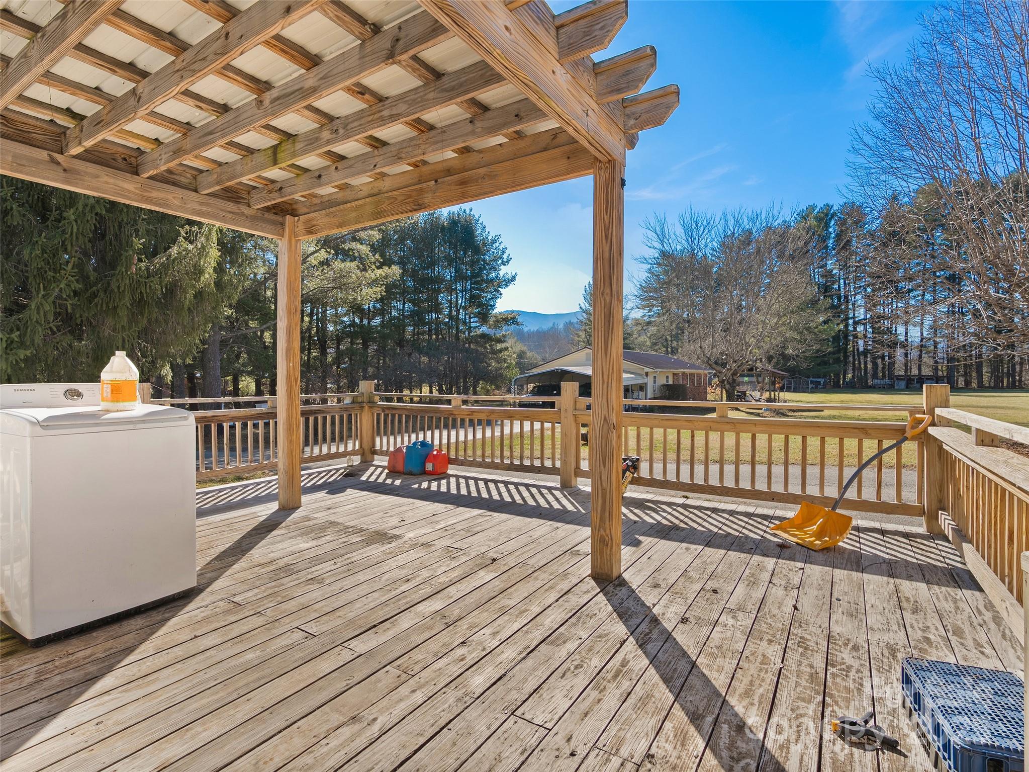 36 Lambert Lane Canton NC 28716