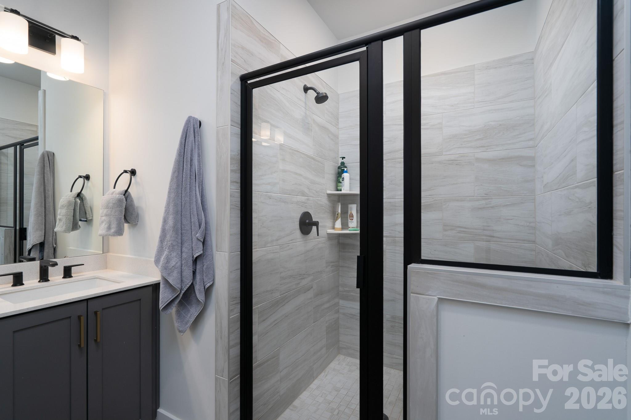 5018 Tiny Lane Charlotte NC 28203