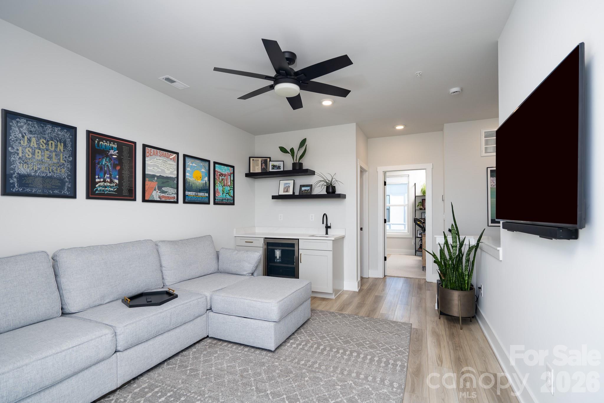 5018 Tiny Lane Charlotte NC 28203