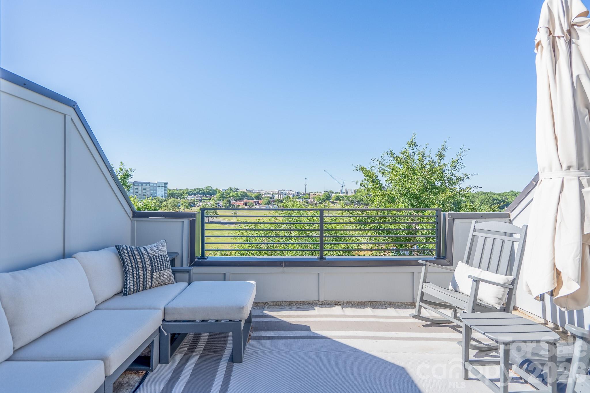 5018 Tiny Lane Charlotte NC 28203