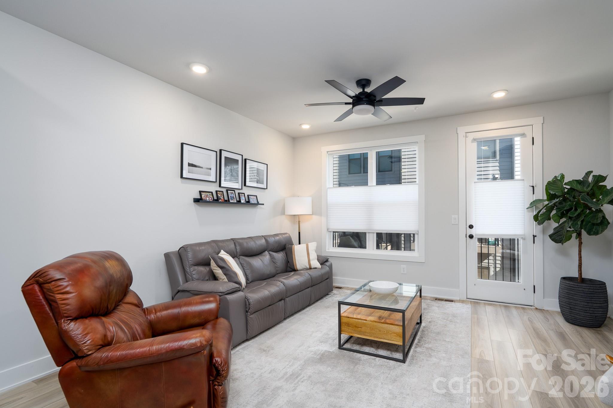 5018 Tiny Lane Charlotte NC 28203