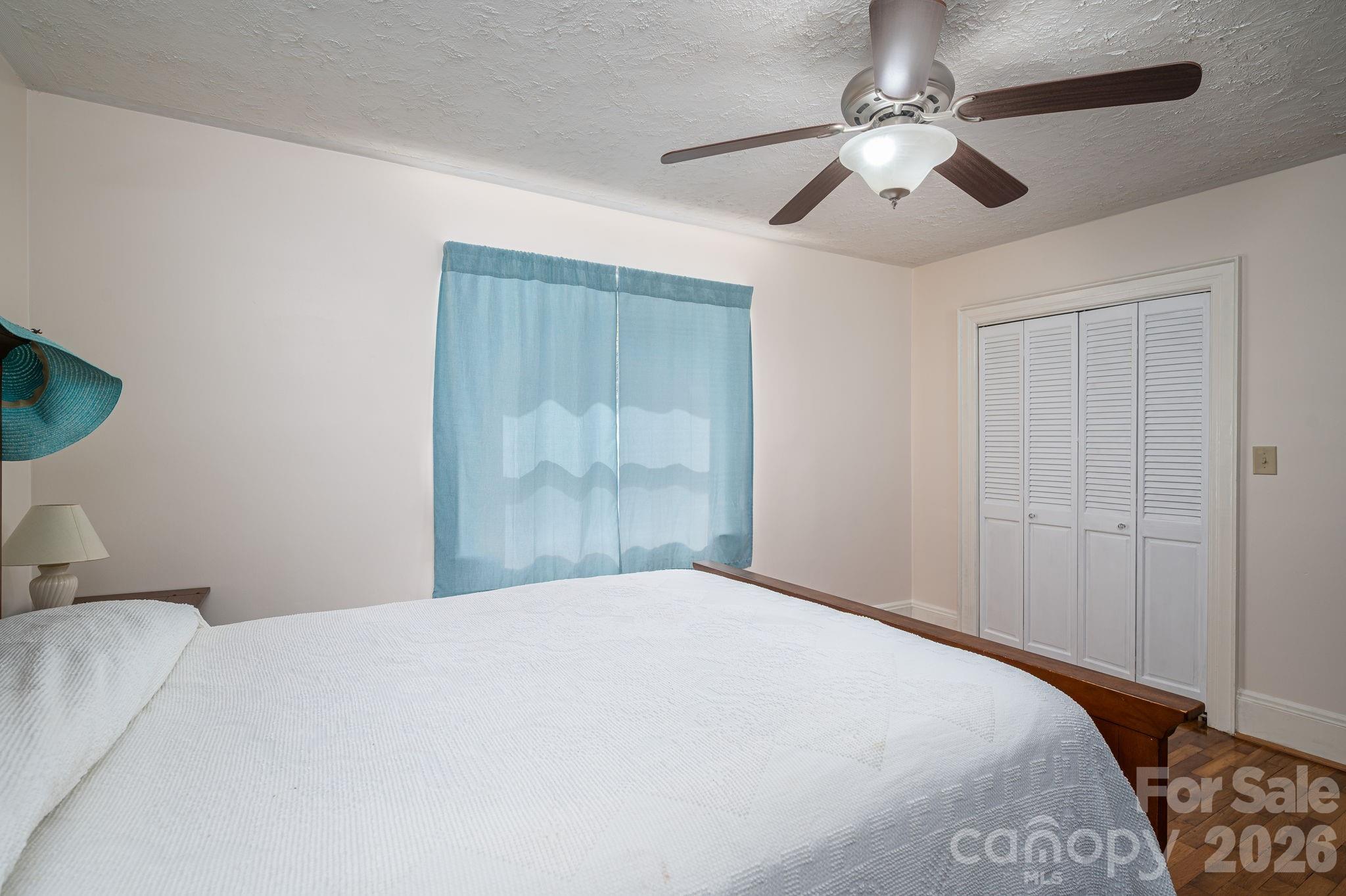 1105 Hillcrest Drive Cherryville NC 28021
