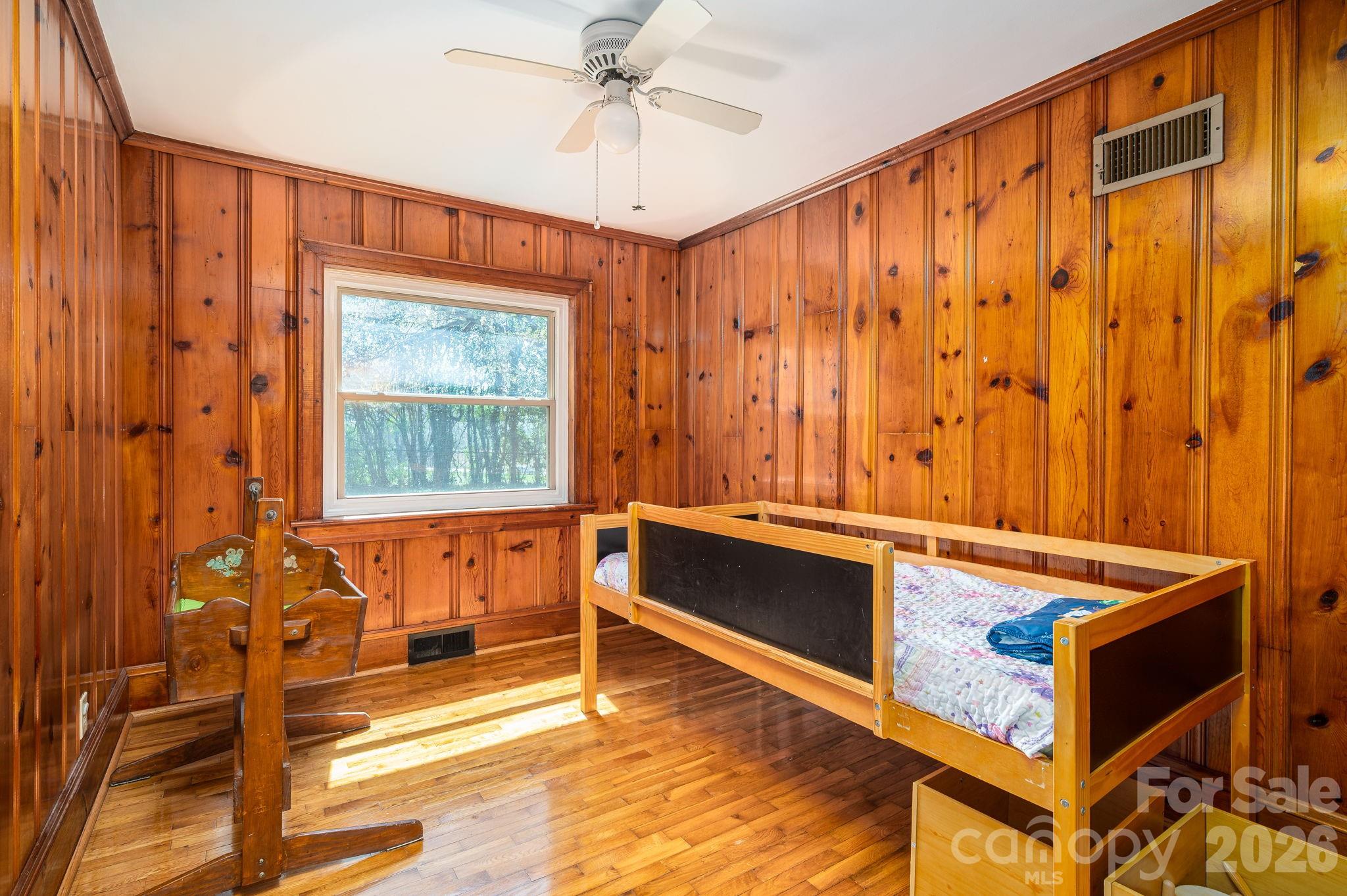 1105 Hillcrest Drive Cherryville NC 28021