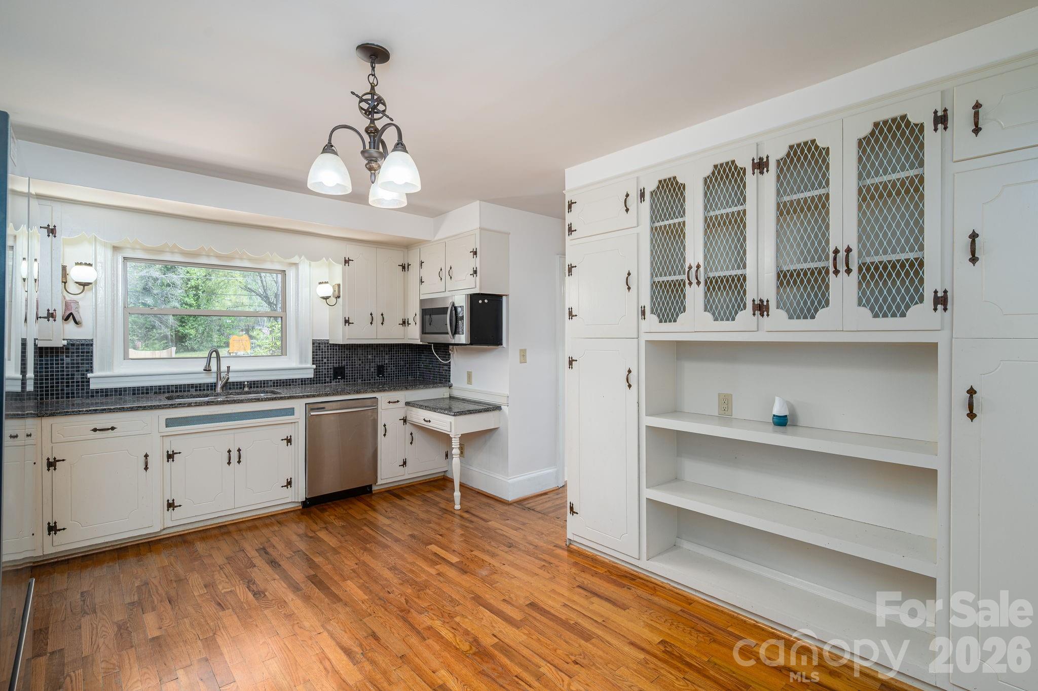 1105 Hillcrest Drive Cherryville NC 28021