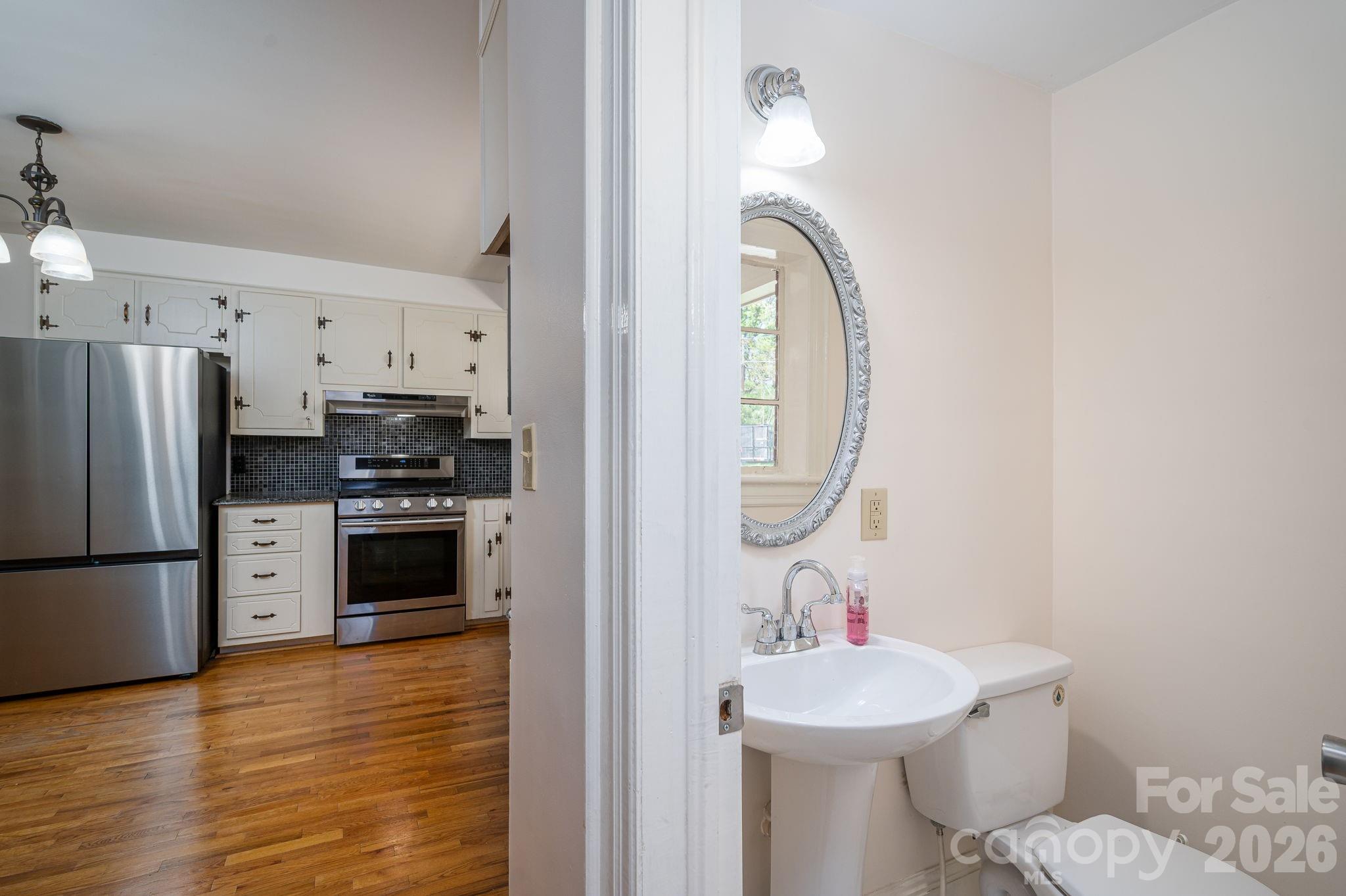 1105 Hillcrest Drive Cherryville NC 28021
