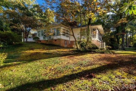406 N Pine Street Lancaster SC 29720