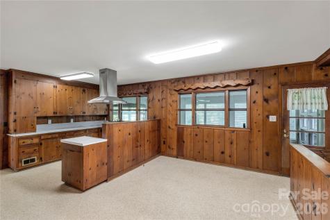 406 N Pine Street Lancaster SC 29720