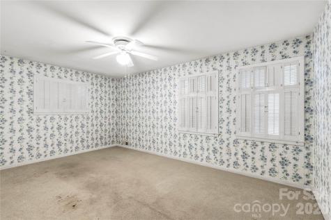 406 N Pine Street Lancaster SC 29720
