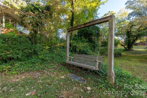 406 N Pine Street Lancaster SC 29720