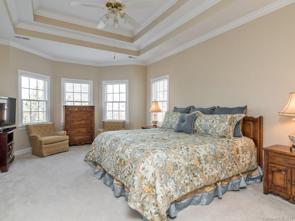 4032 Cambridge Hill Lane Charlotte NC 28270