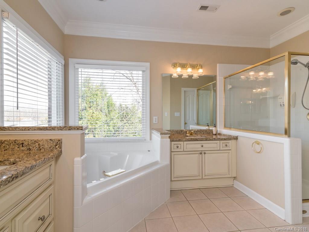 4032 Cambridge Hill Lane Charlotte NC 28270