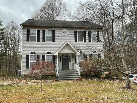 18 Laurel Trail Drive Fairview NC 28730