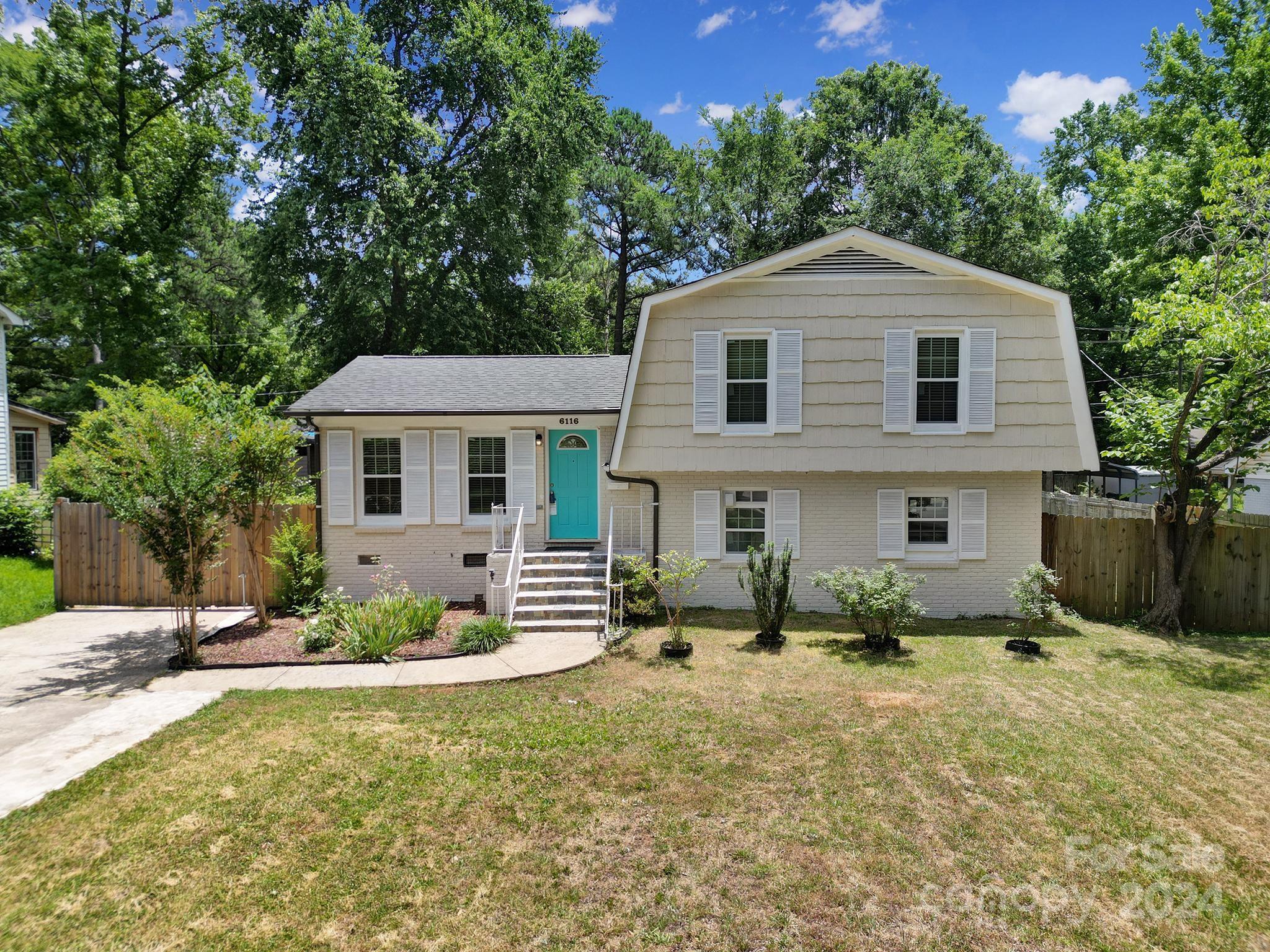 6116 Bridlewood Lane Charlotte NC 28215