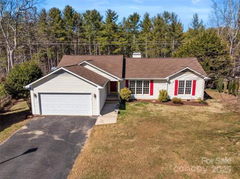19 Strathmore Drive Arden NC 28704