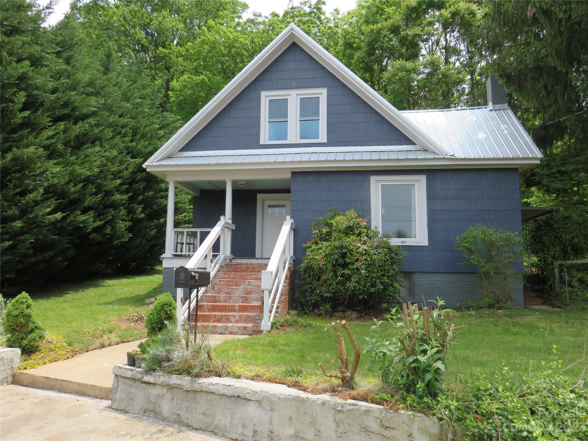 75 S Main Street Canton NC 28716