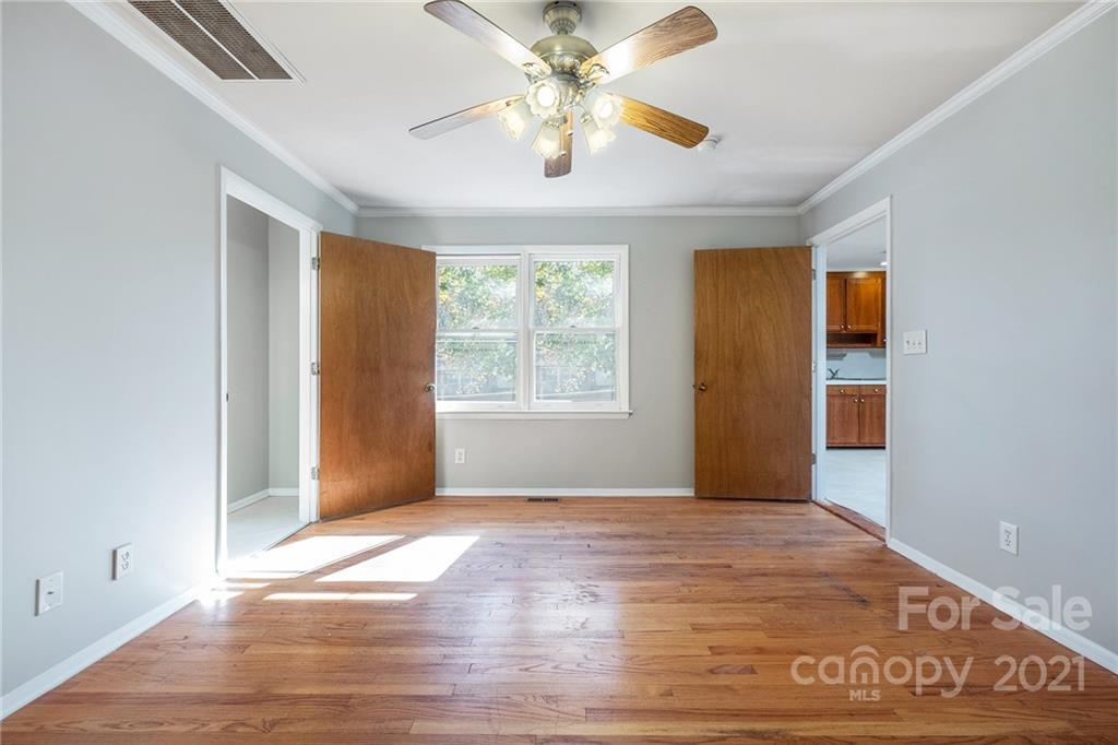 3001 Cricketeer Drive Charlotte NC 28216