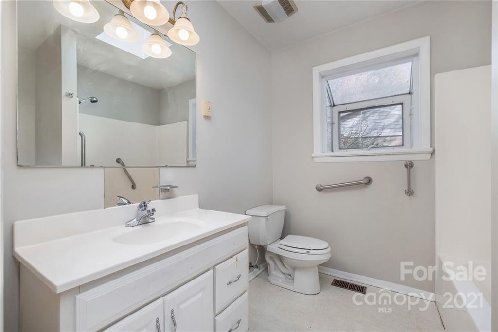 3001 Cricketeer Drive Charlotte NC 28216