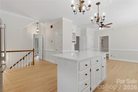 10205 Balmoral Circle Charlotte NC 28210