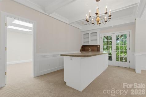 10205 Balmoral Circle Charlotte NC 28210