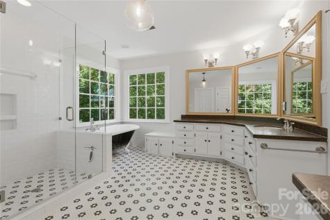 10205 Balmoral Circle Charlotte NC 28210