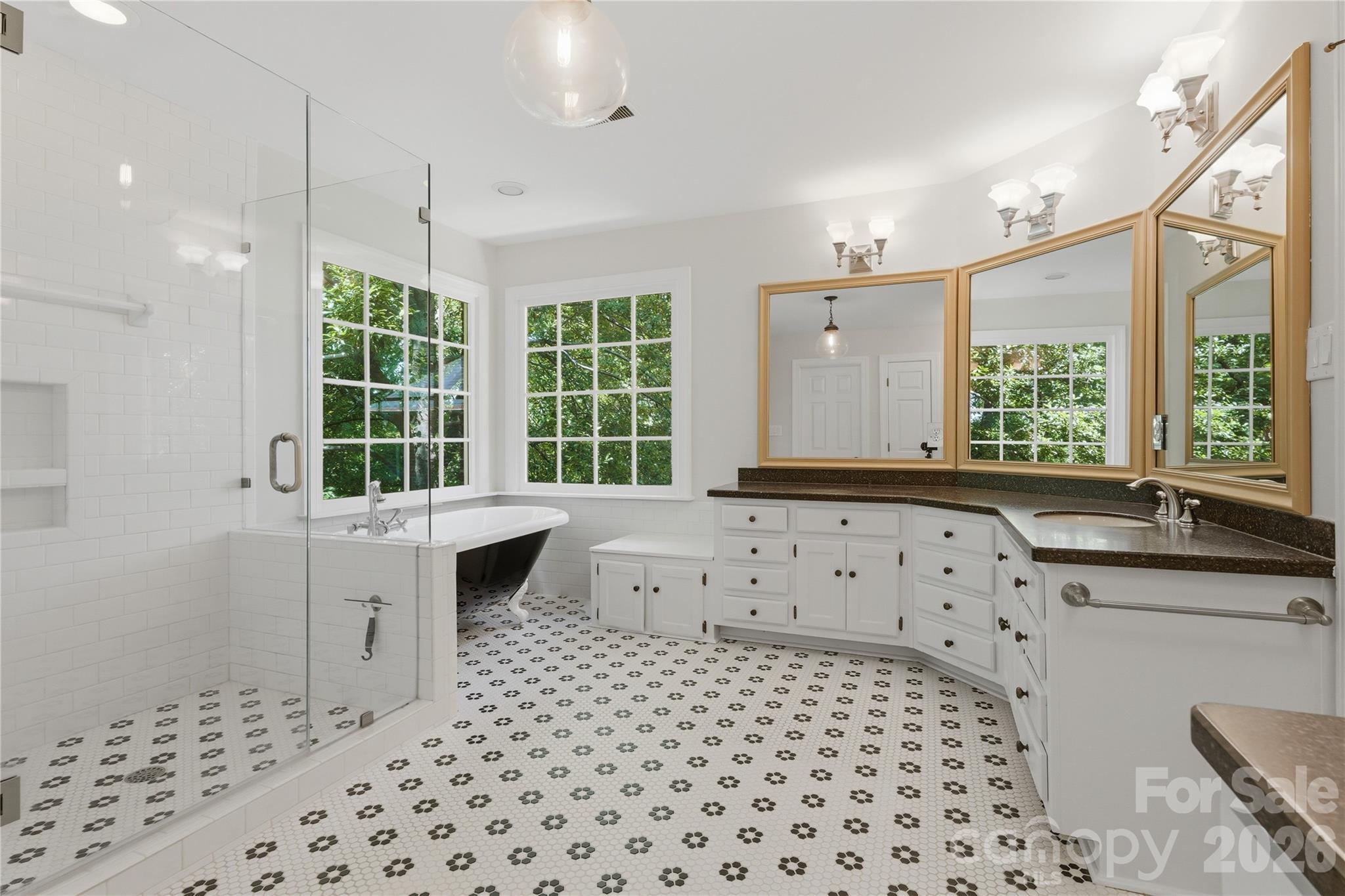 10205 Balmoral Circle Charlotte NC 28210