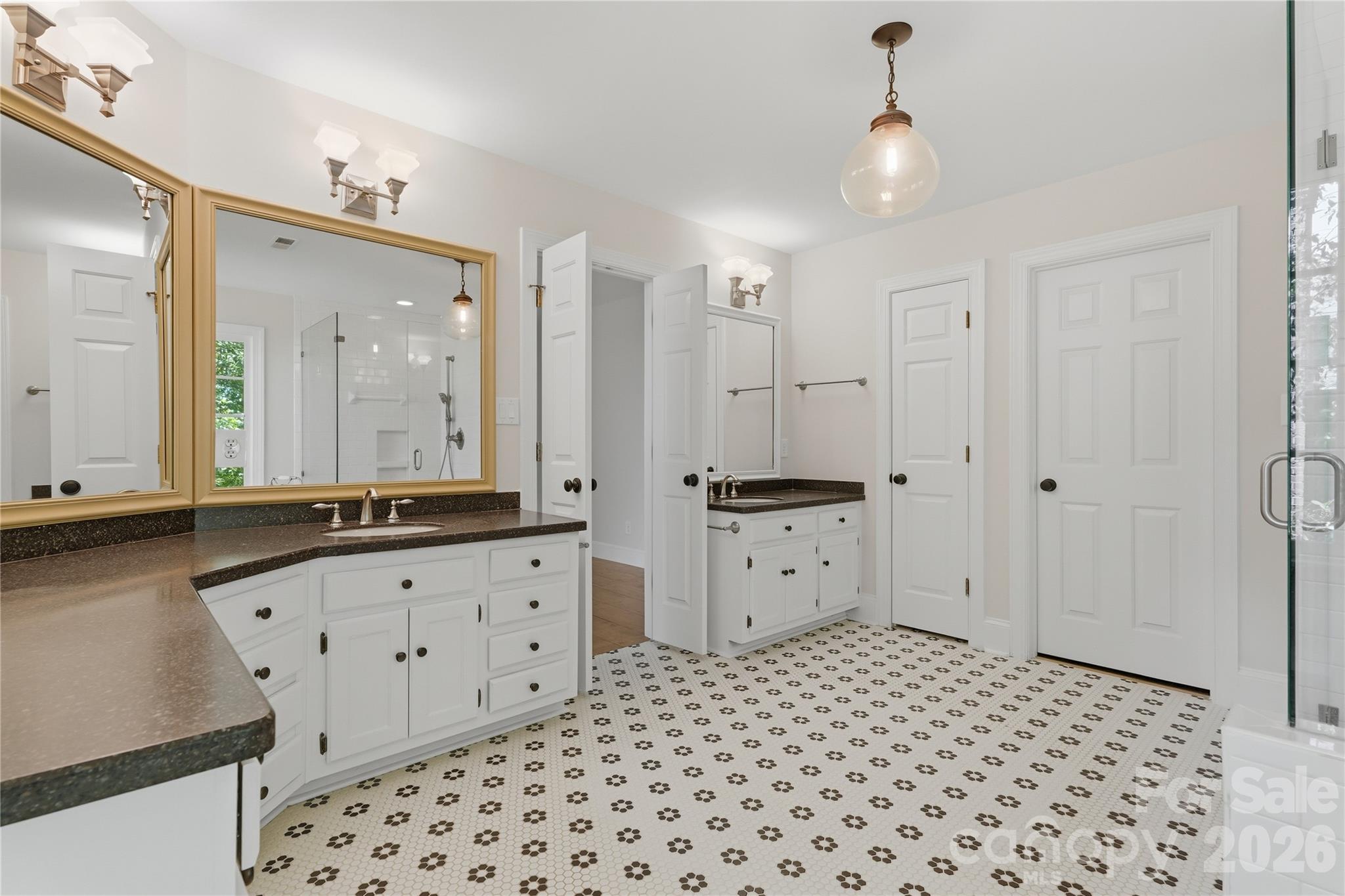 10205 Balmoral Circle Charlotte NC 28210