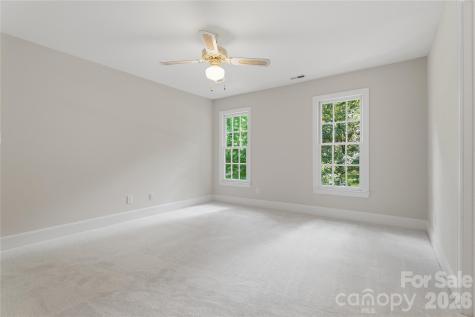 10205 Balmoral Circle Charlotte NC 28210
