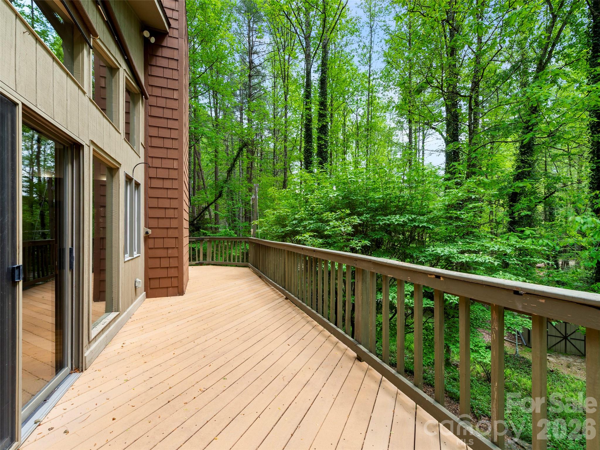 22 Delacy Drive Hendersonville NC 28739