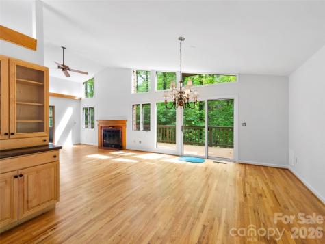 22 Delacy Drive Hendersonville NC 28739