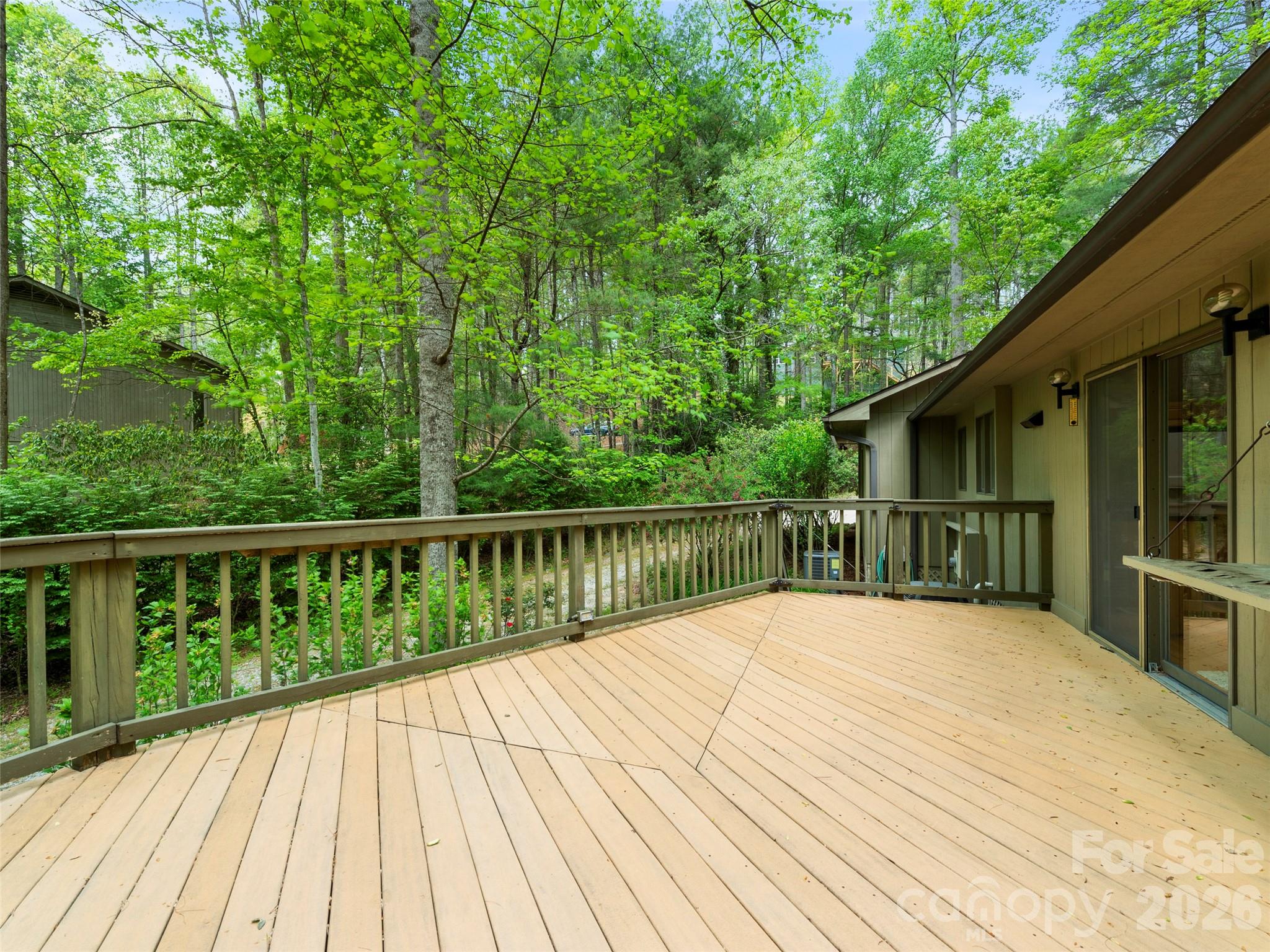 22 Delacy Drive Hendersonville NC 28739