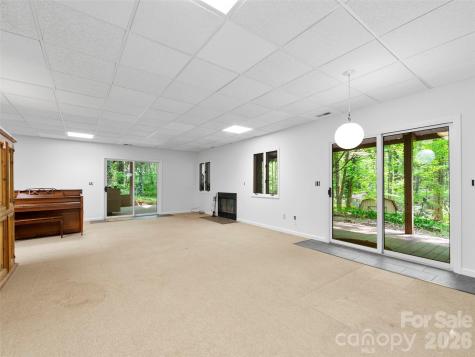 22 Delacy Drive Hendersonville NC 28739