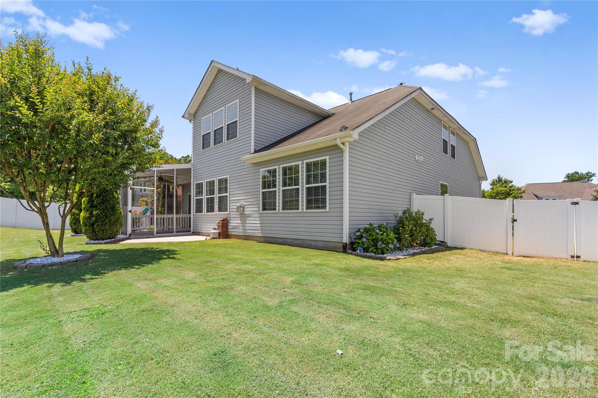 159 E Warfield Drive Mooresville NC 28115