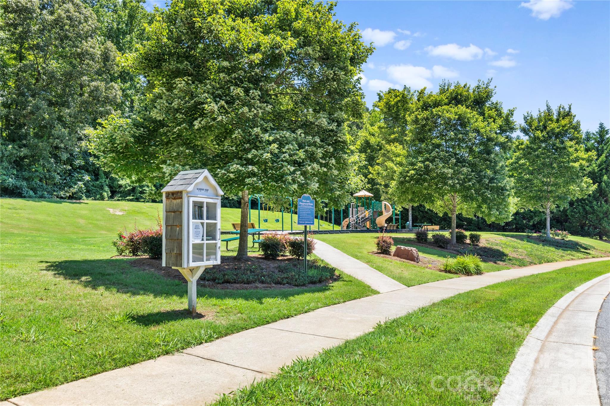 159 E Warfield Drive Mooresville NC 28115